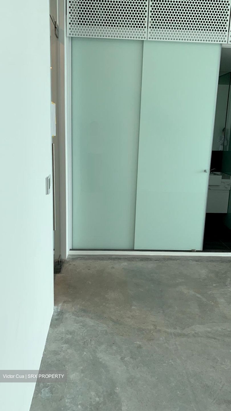 Arc 380 (D8), Office #455738401